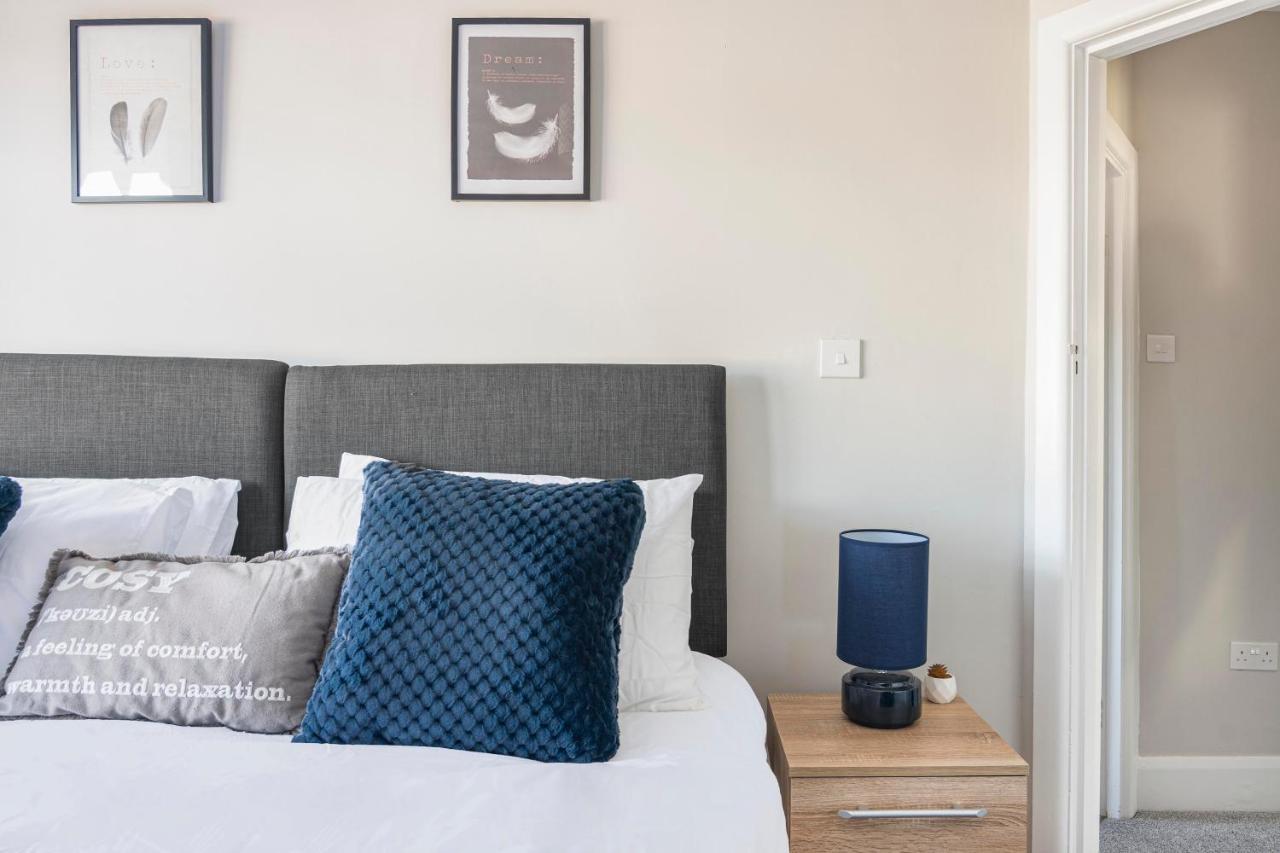 Spacious 3 Bed House, Netflix, Garden, Parking Southampton Eksteriør billede